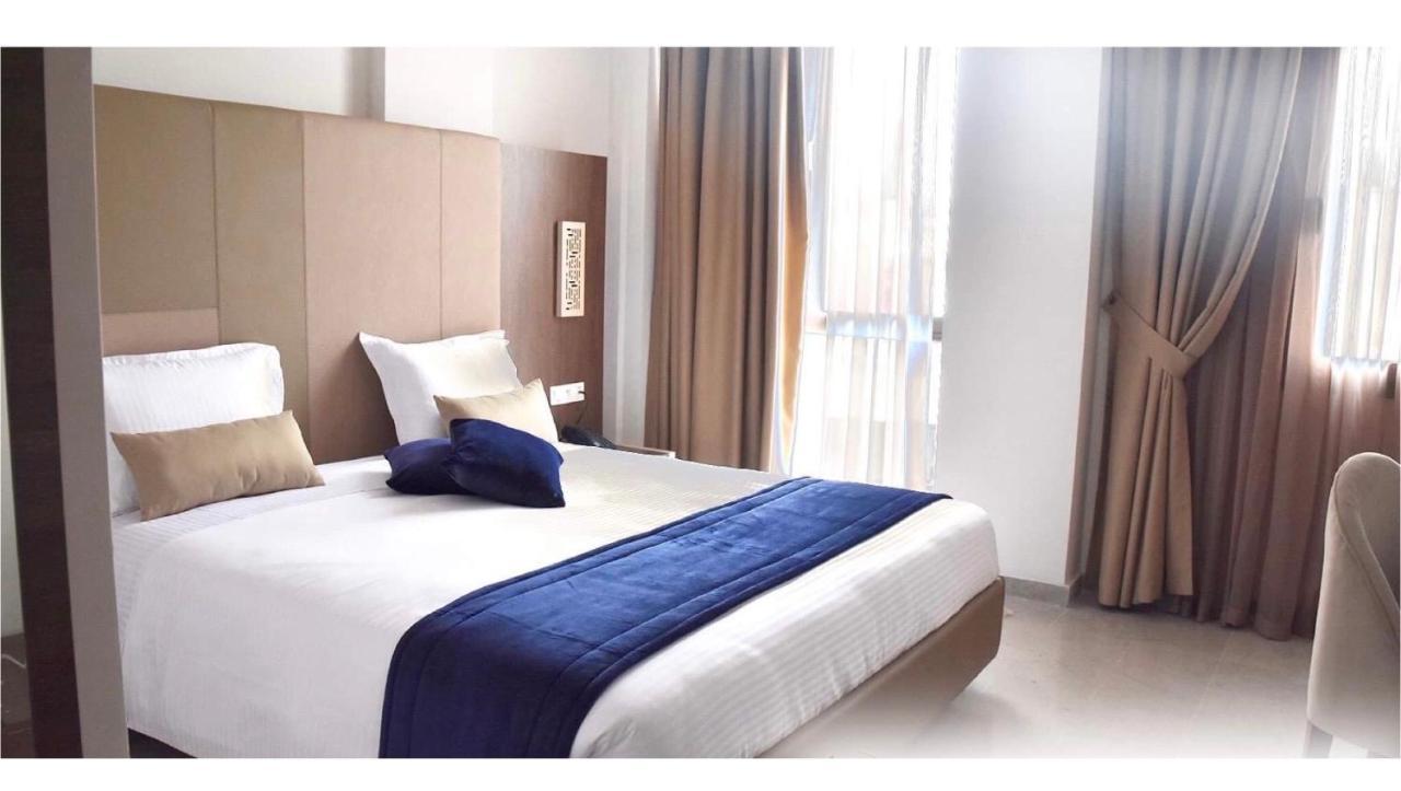 Hotel Lescure Business And Spa Megrine Экстерьер фото